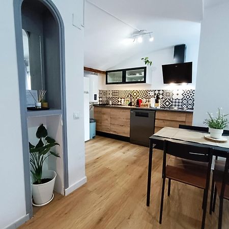 Casa Petits Daire Manresa Dış mekan fotoğraf